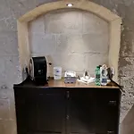 Sassi E Virtù *